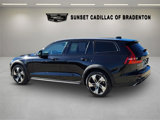 Used 2020 Volvo V60 T5 Cross Country image 5