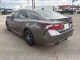 Used 2022 Toyota Camry SE image 6