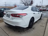 Used 2018 Toyota Camry LE image 5