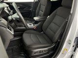 Used 2022 GMC Terrain SLE w/ Driver Convenience Package image 4