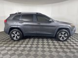 Used 2018 Jeep Cherokee Trailhawk w/ Comfort/Convenience Group image 2
