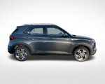 New 2025 Hyundai Venue SEL image 5