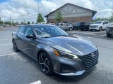 Used 2023 Nissan Altima 2.5 SR image 3