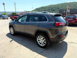 Used 2015 Jeep Cherokee Limited w/ Luxury Group image 6