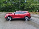 Used 2020 Nissan Rogue Sport SL w/ Premium Package image 3
