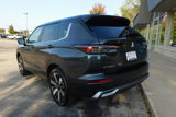 New 2025 Mitsubishi Outlander SE image 3