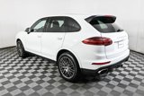 Used 2017 Porsche Cayenne Platinum Edition image 2