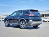 Used 2023 Nissan Rogue SV image 3
