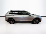 Used 2021 Volkswagen Tiguan SE w/ Panoramic Sunroof Package image 4