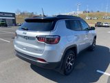 Certified 2024 Jeep Compass Limited image 3