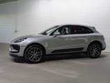 Used 2025 Porsche Macan image 2