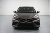 Used 2021 Toyota Camry SE image 2