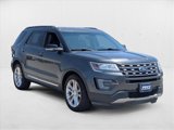 Used 2016 Ford Explorer XLT w/ Equipment Group 202A image 3