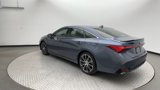 Used 2019 Toyota Avalon Touring image 4