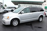 Used 2012 Chrysler Town & Country Touring image 3