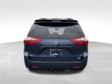 Used 2020 Toyota Sienna XLE image 4