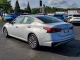 Used 2023 Nissan Altima 2.5 SV image 3