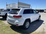 Used 2020 Jeep Grand Cherokee Laredo image 5