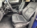 Certified 2024 Porsche Macan image 5