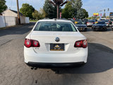 Used 2009 Volkswagen Jetta SE image 4