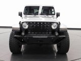 Used 2019 Jeep Wrangler Unlimited Sahara image 3