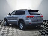Used 2017 Jeep Grand Cherokee Laredo image 4