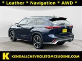 Used 2021 Toyota Highlander XSE image 3