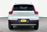 Used 2021 Volvo XC40 T5 Momentum w/ Premium Package image 4