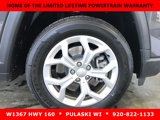 Used 2024 Jeep Compass Latitude image 2