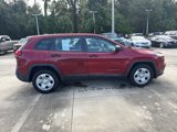 Used 2014 Jeep Cherokee Sport image 2