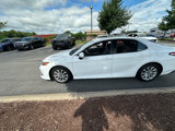Used 2018 Toyota Camry LE image 4
