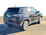New 2025 Jeep Compass Latitude image 4