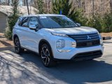 Used 2022 Mitsubishi Outlander ES image 2