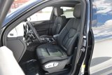 Certified 2025 Porsche Macan image 5