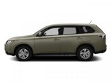 Used 2014 Mitsubishi Outlander SE image 3