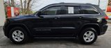Used 2017 Jeep Grand Cherokee Laredo w/ Quick Order Package 23E image 2