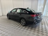 Used 2023 Kia Forte LXS image 3