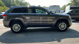 Used 2018 Jeep Grand Cherokee Laredo image 2