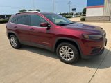 Used 2019 Jeep Cherokee Latitude w/ Cold Weather Group image 3
