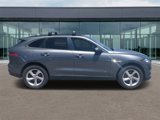 Used 2018 Jaguar F-PACE Premium image 2