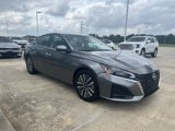 Used 2023 Nissan Altima 2.5 SV image 3