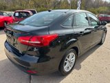 Used 2015 Ford Focus SE image 4