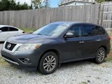 Used 2014 Nissan Pathfinder S image 3