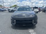 Used 2025 Hyundai Kona SEL image 2