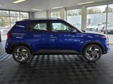 New 2025 Hyundai Venue SEL image 3