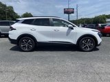 New 2025 Kia Sportage EX w/ Premium Package image 2