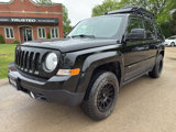 Used 2017 Jeep Patriot High Altitude image 2