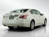 Used 2014 Nissan Altima 2.5 S w/ Display Audio Package image 5