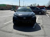 Used 2019 Toyota Camry SE image 3