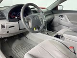 Used 2011 Toyota Camry LE image 2